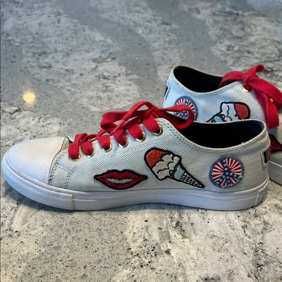 Gigi Hadid White Sneakers with Red Laces and Patches - Picture 5 of 9